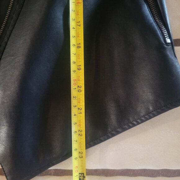 NWT BB Dakota "Gabrielle" Faux Black Leather Asymmetrical Jacket Moto - Size L - Picture 9 of 10